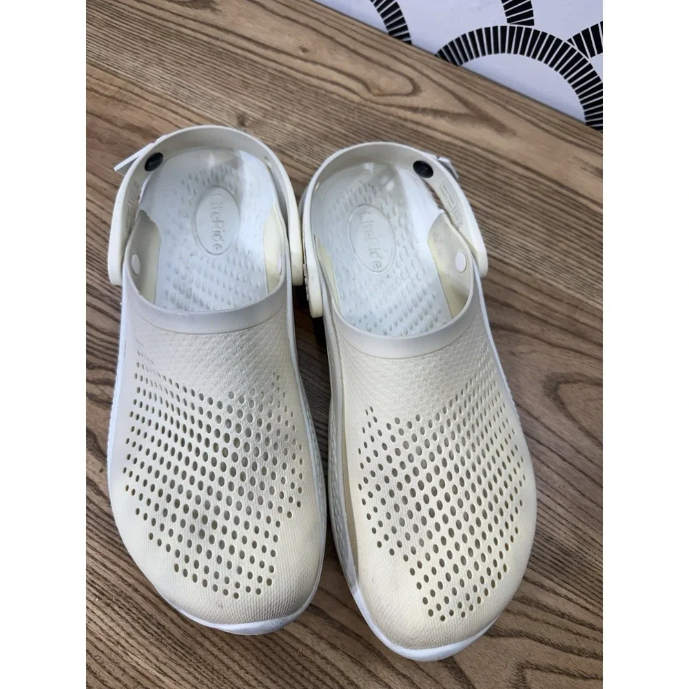 Crocs Unisex LiteRide 360 Clog Sandals M8 W10 Off White Closed Toe Lightweight